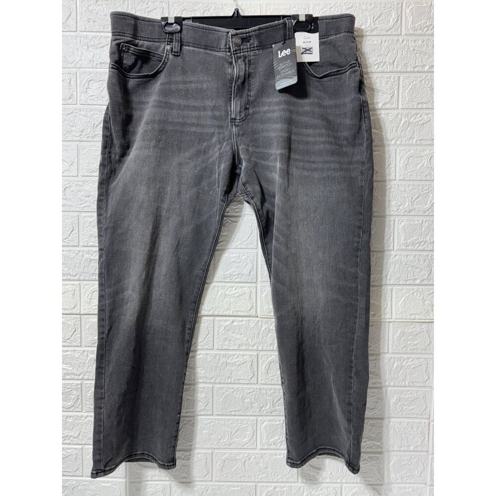 NEW WITH TAGS Lee Men's 40x29 STRAIGHT TAPER Grey Jeans, Active Stretch